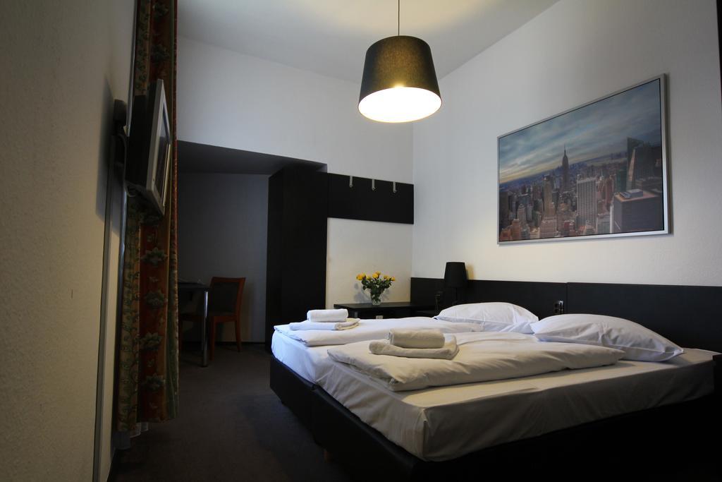 Carlton Frankfurt am Main