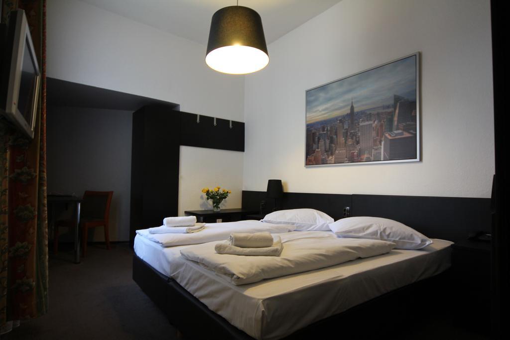 Carlton Frankfurt am Main